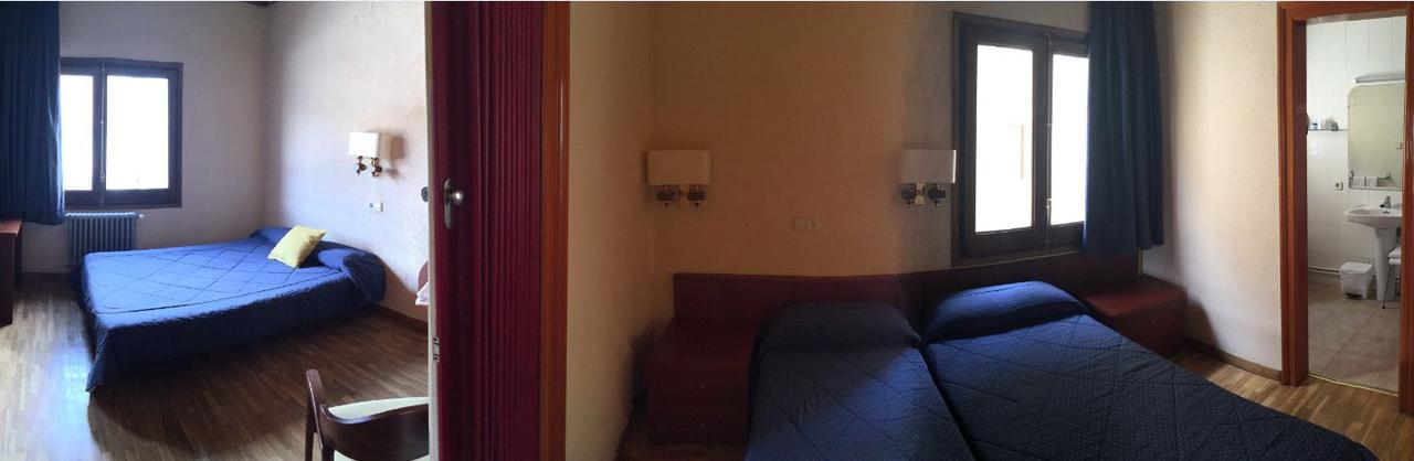 Hotel Bon Repos Bellver De Cerdanya Buitenkant foto