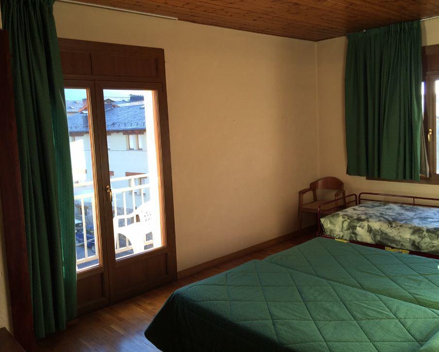Hotel Bon Repos Bellver De Cerdanya Buitenkant foto
